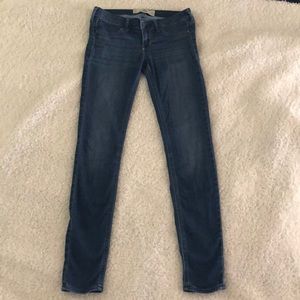 HOLLISTER skinny jeans